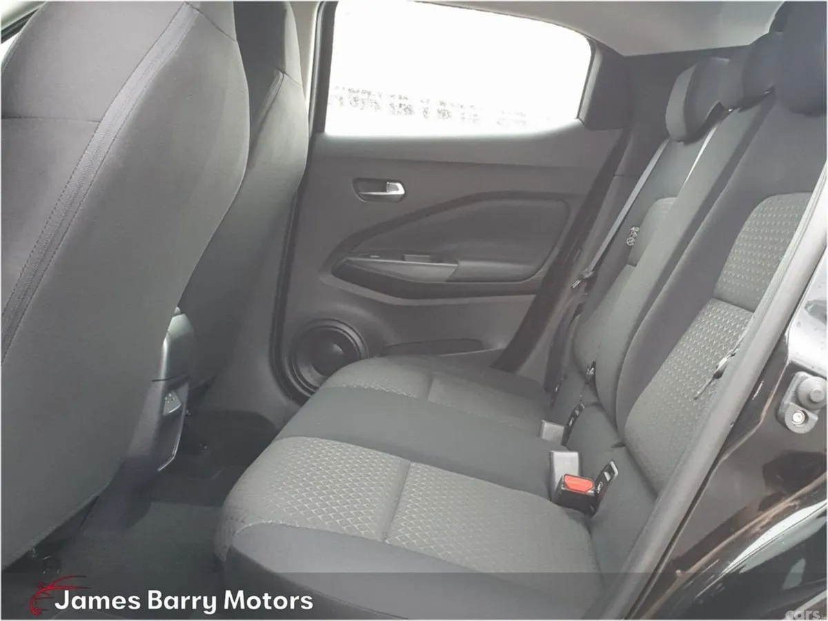 Nissan Juke SUV, Petrol, 2025, Black