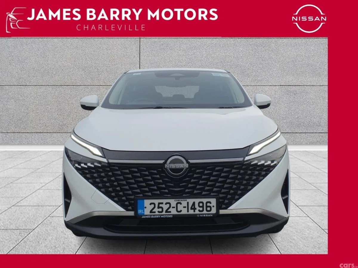 Nissan Qashqai MPV, Petrol, 2025, White