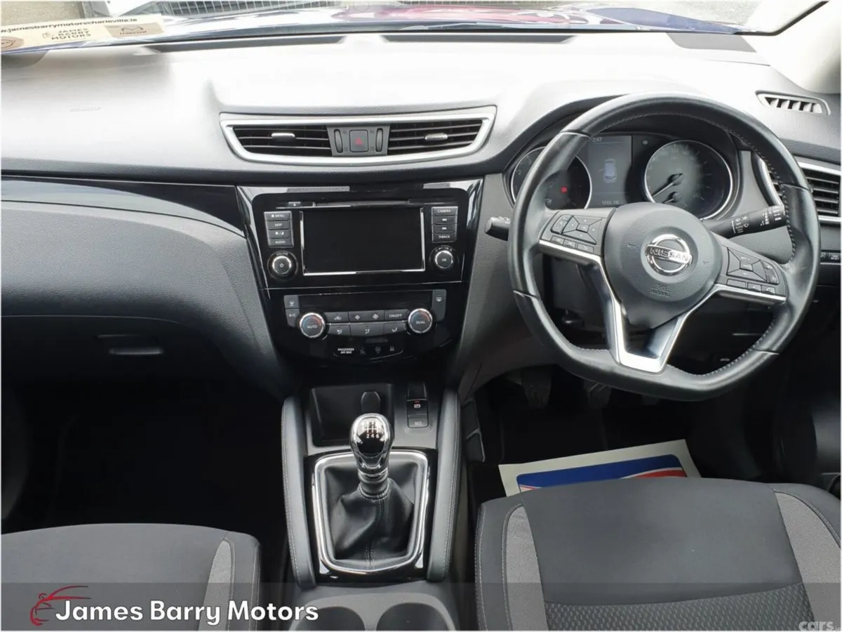 Nissan Qashqai MPV, Petrol, 2020, Blue