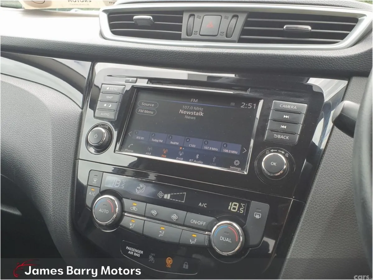 Nissan Qashqai MPV, Petrol, 2020, Blue