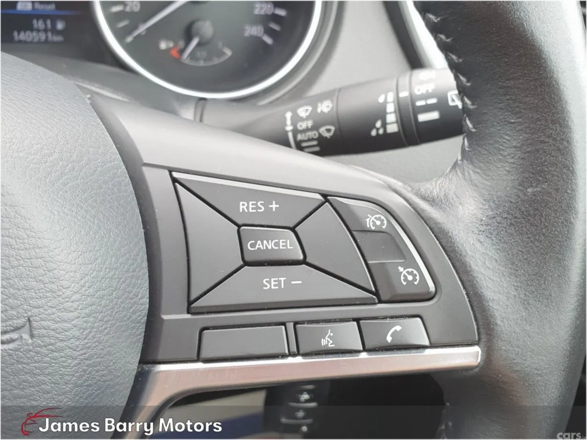 Nissan Qashqai MPV, Petrol, 2020, Blue