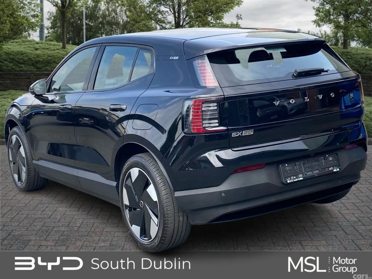 Volvo EX30 SUV, Electric, 2025, Black
