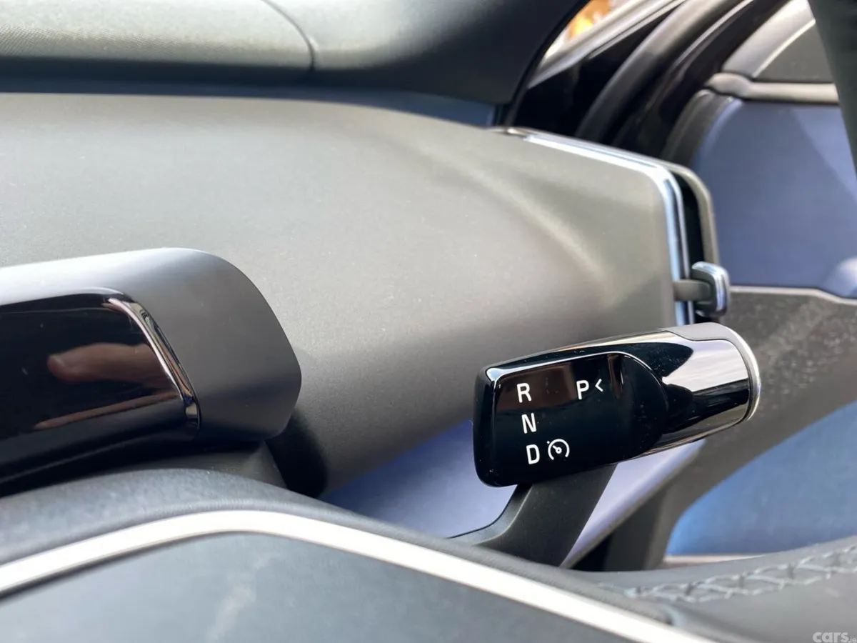 Volvo EX30 SUV, Electric, 2025, Black