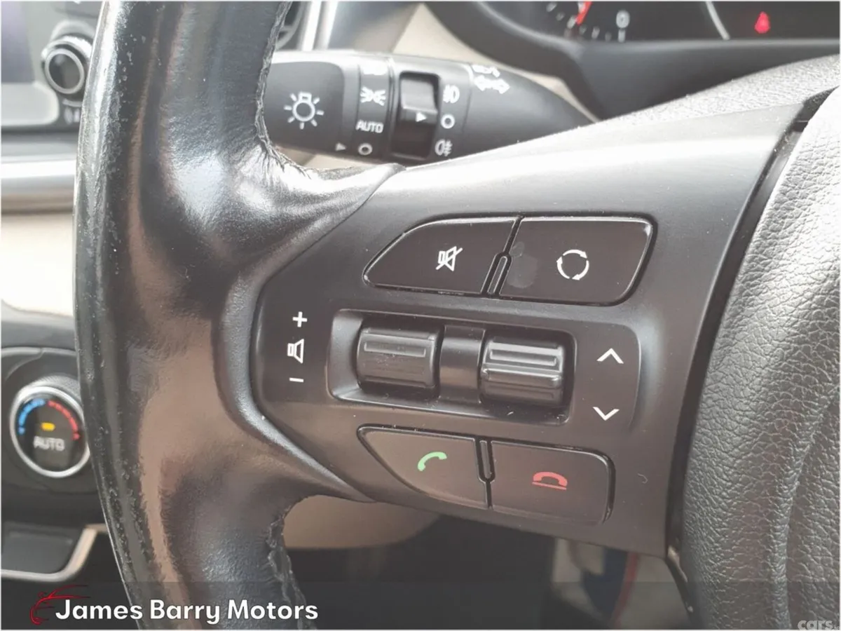 Kia Sorento SUV, Diesel, 2018, Red
