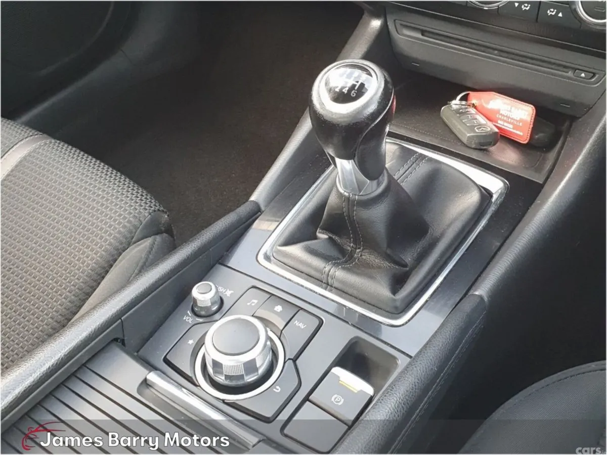 Mazda Mazda3 Saloon, Diesel, 2017, Grey