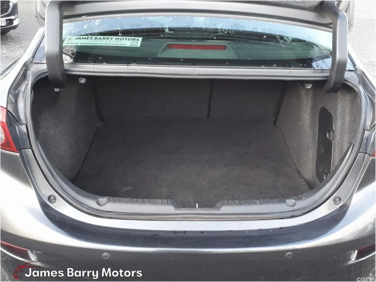 Mazda Mazda3 Saloon, Diesel, 2017, Grey
