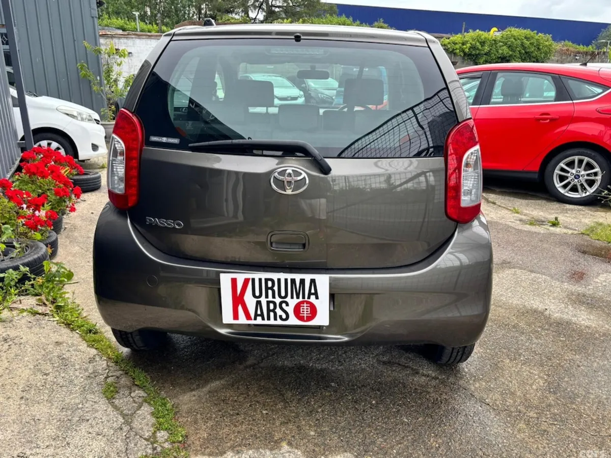Toyota Passo Hatchback, Petrol, 2015, Green