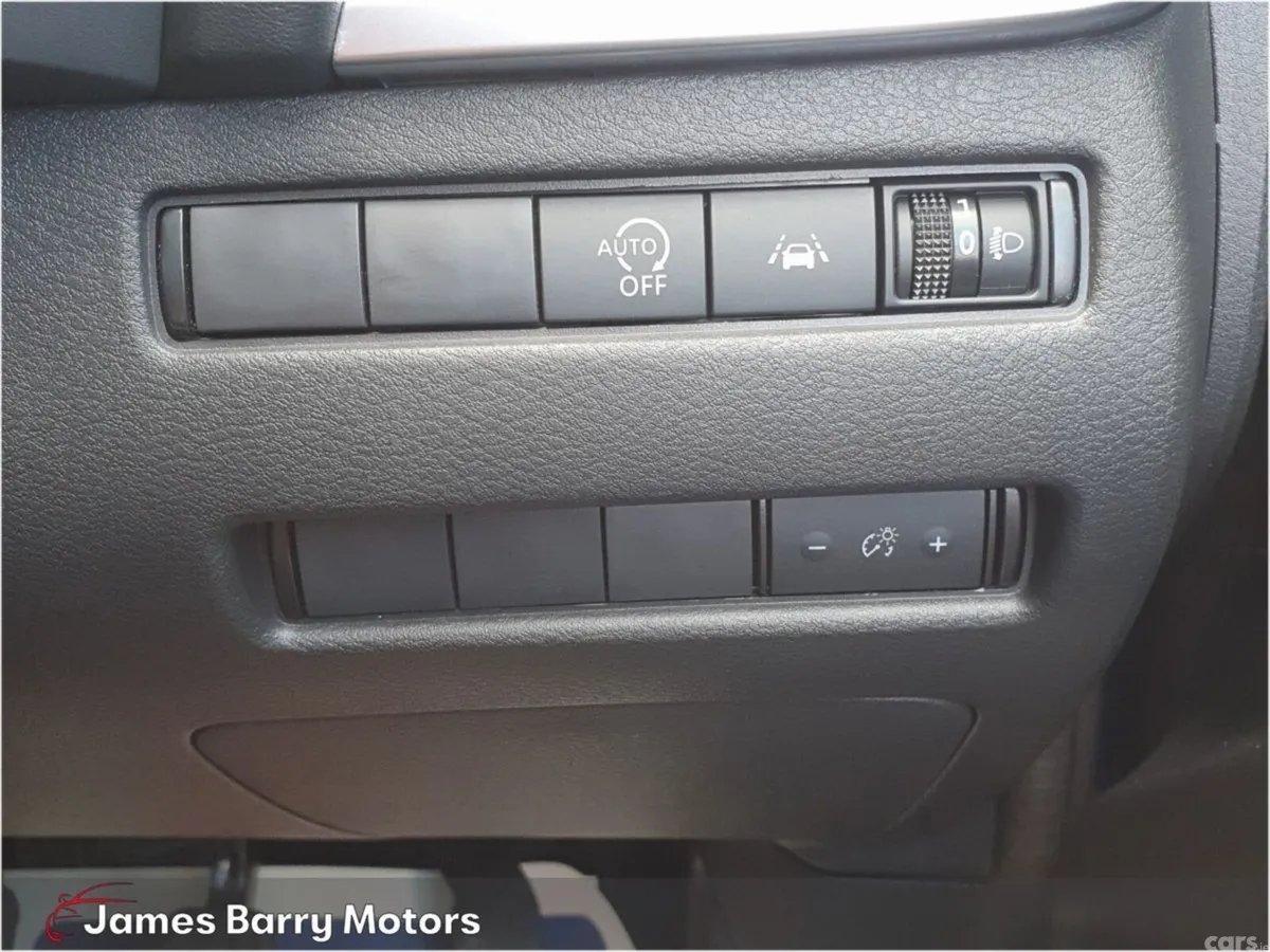 Nissan Qashqai MPV, Petrol, 2024, Blue