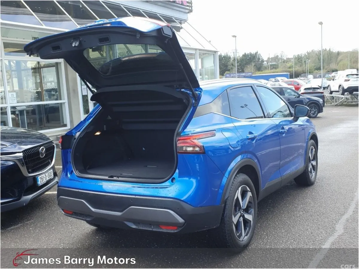 Nissan Qashqai MPV, Petrol, 2024, Blue