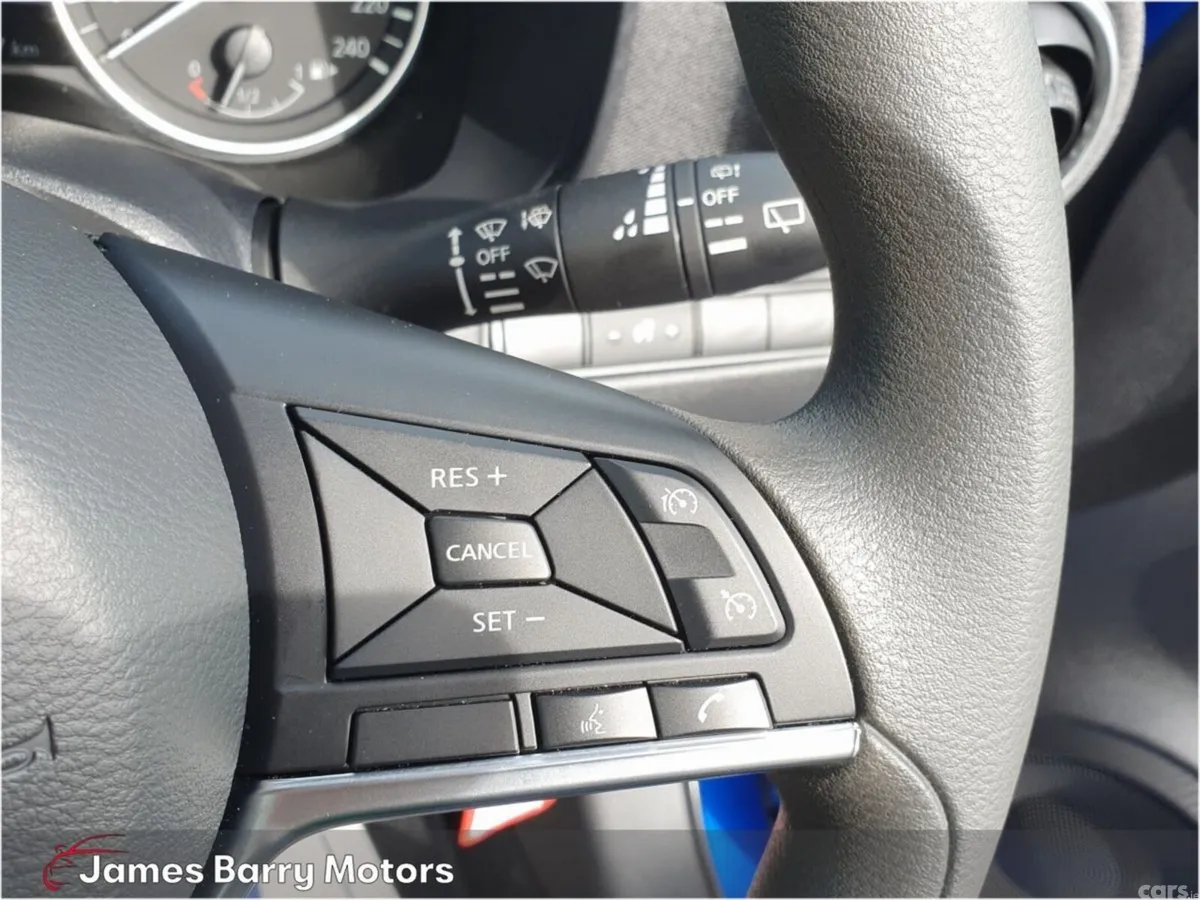 Nissan Juke SUV, Petrol, 2025, Blue