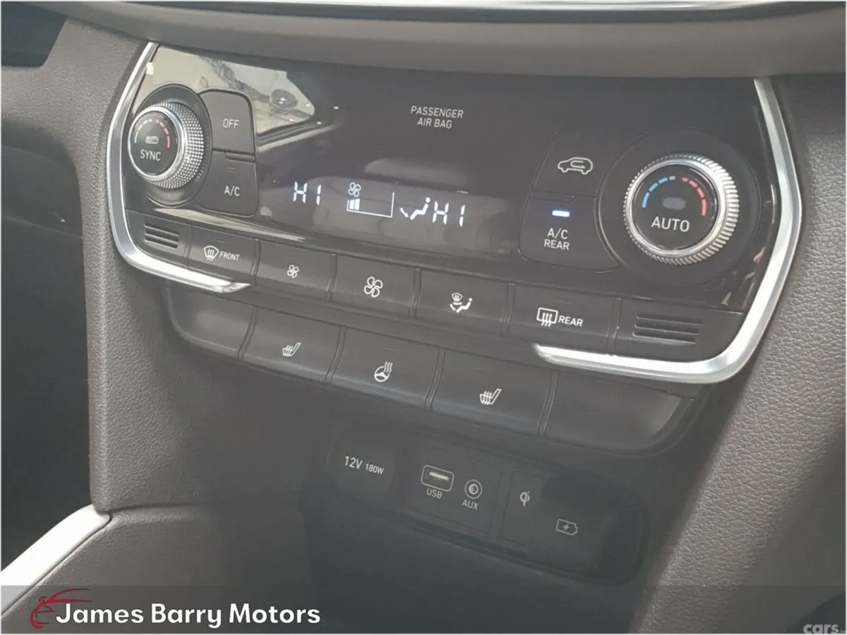 Hyundai Santa Fe SUV, Diesel, 2018, Black