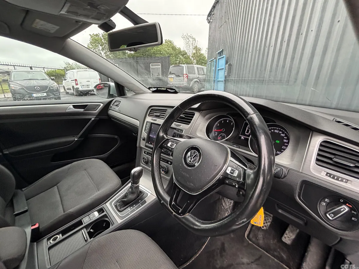 Volkswagen Golf Hatchback, Petrol, 2015, Silver