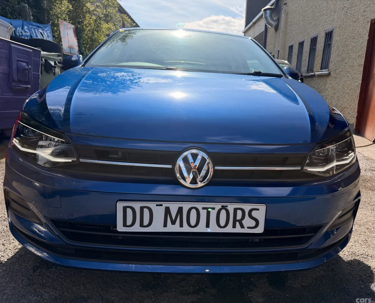 Volkswagen Polo Hatchback, Petrol, 2020, Blue