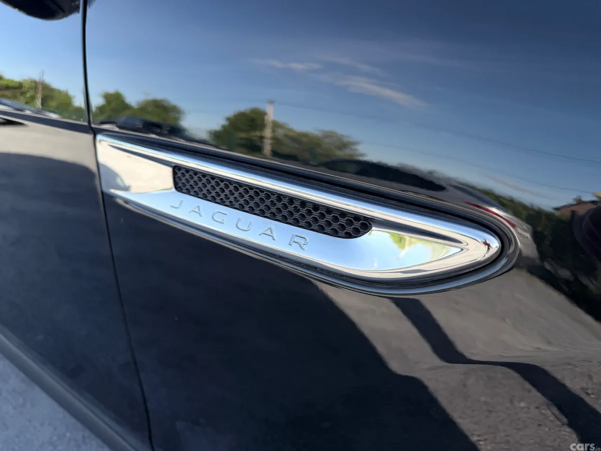 Jaguar F-Pace SUV, Diesel, 2017, Black