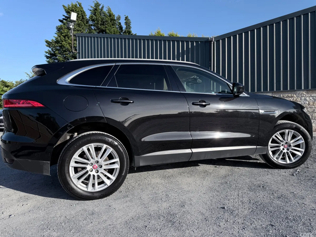 Jaguar F-Pace SUV, Diesel, 2017, Black