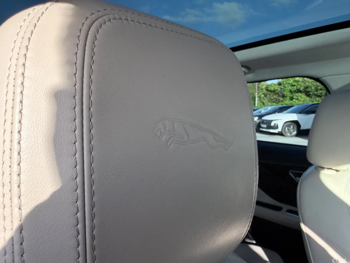 Jaguar F-Pace SUV, Diesel, 2017, Black