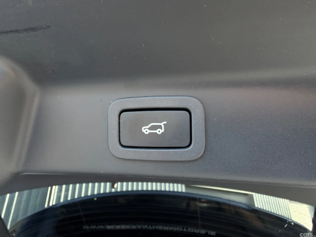 Jaguar F-Pace SUV, Diesel, 2017, Black