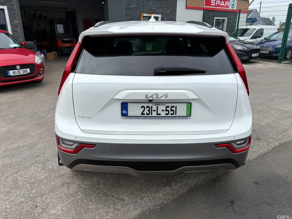 Kia Niro SUV, Electric, 2023, White