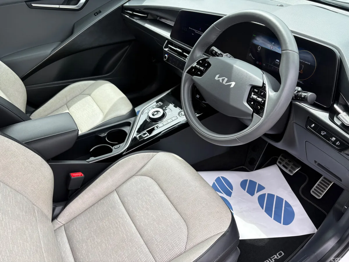 Kia Niro SUV, Electric, 2023, White