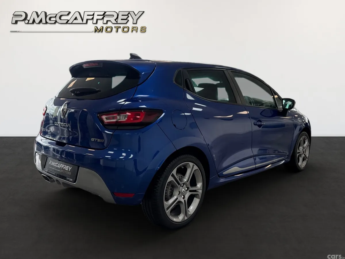 Renault Clio Hatchback, Petrol, 2019, Blue
