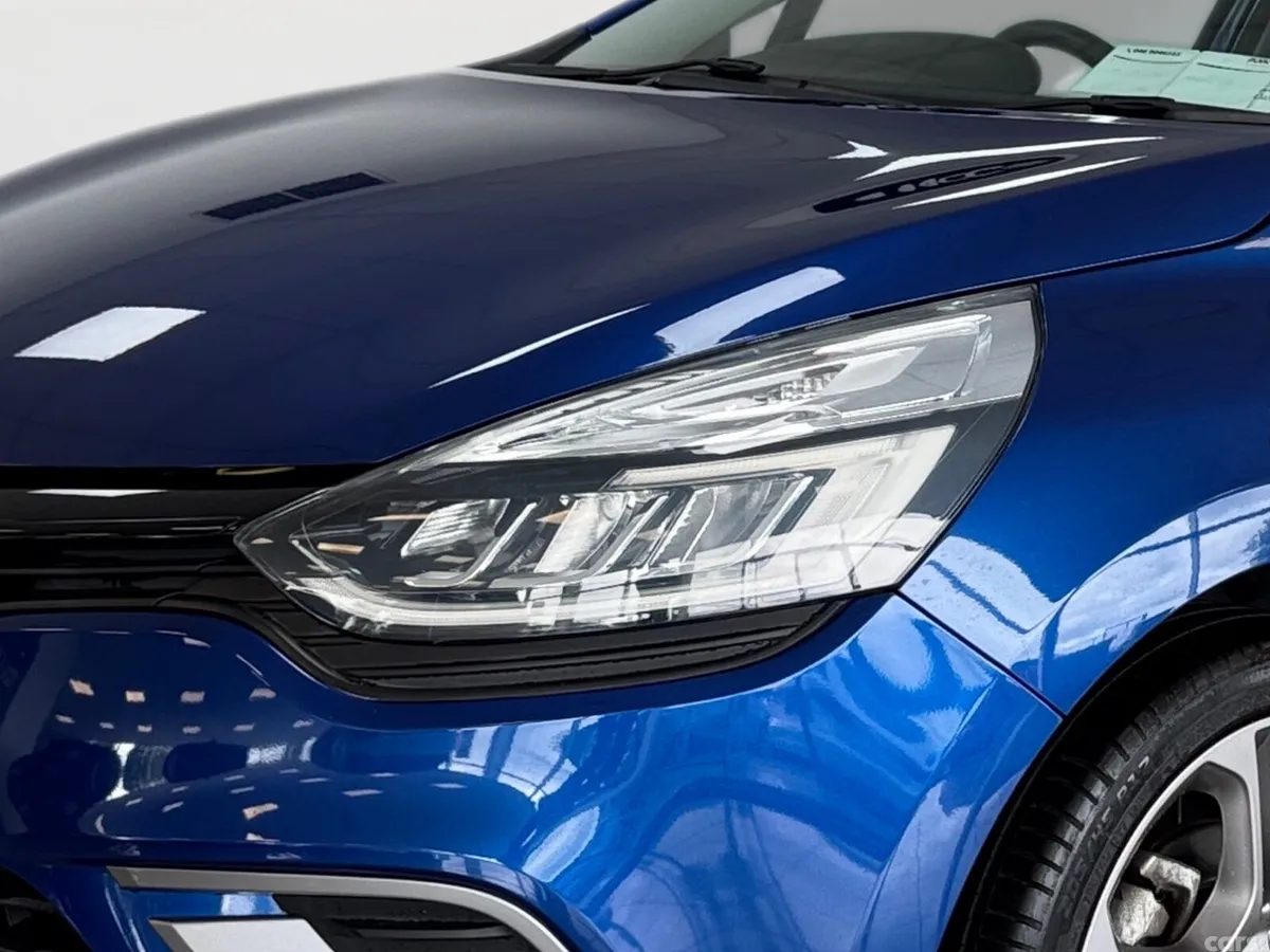 Renault Clio Hatchback, Petrol, 2019, Blue