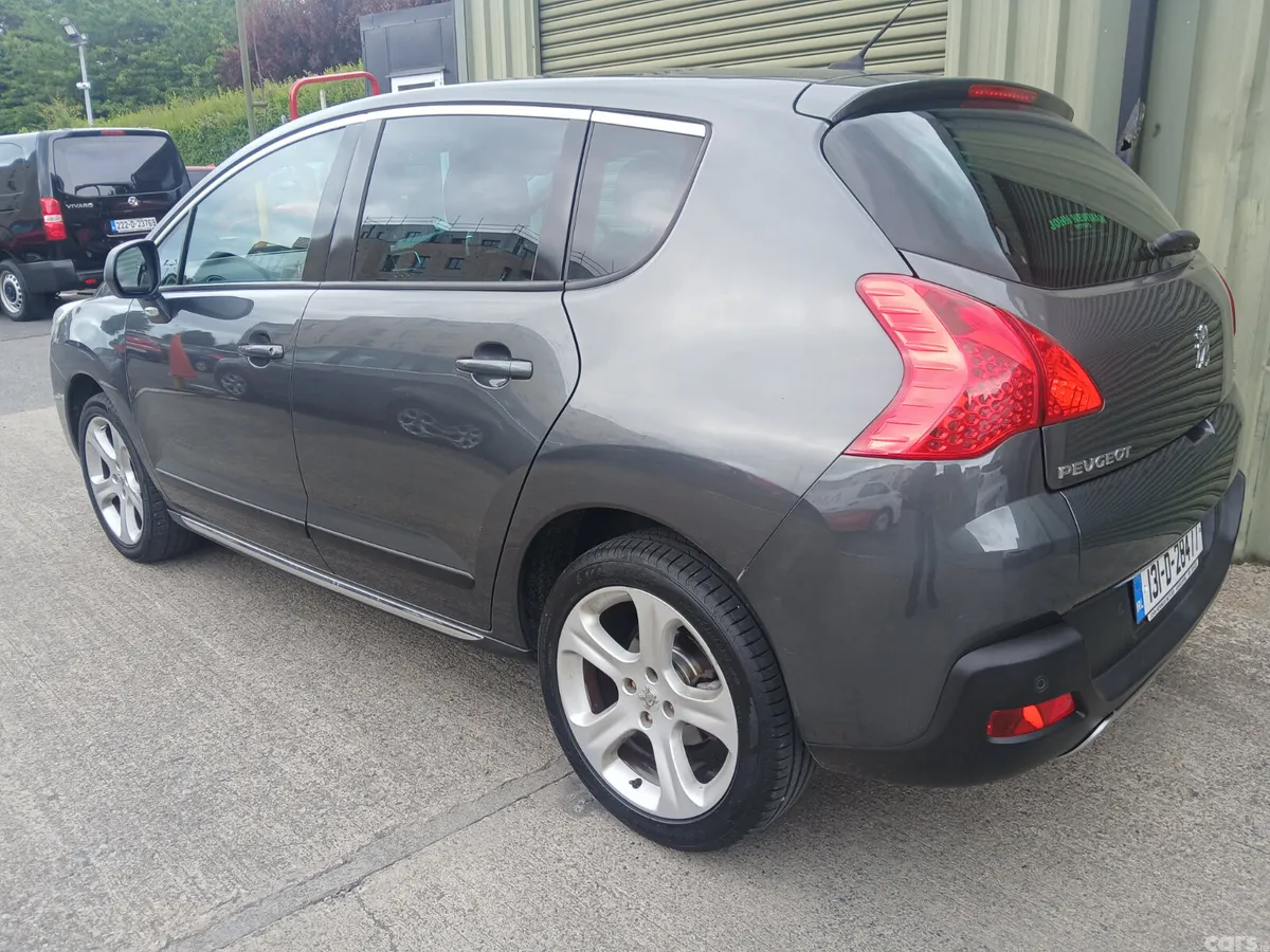 Peugeot 3008 MPV, Diesel, 2013, Grey