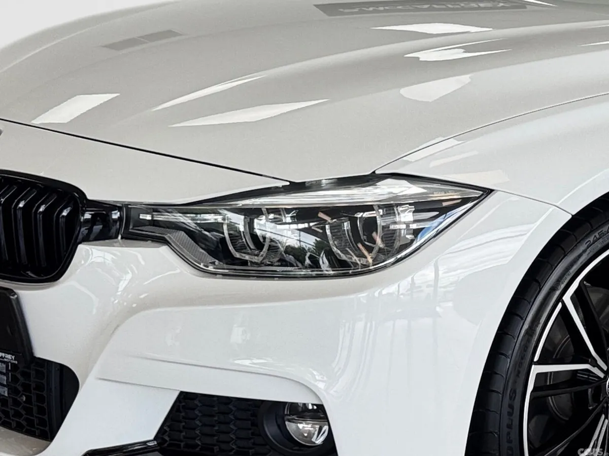 BMW 3-Series Saloon, Diesel, 2015, White