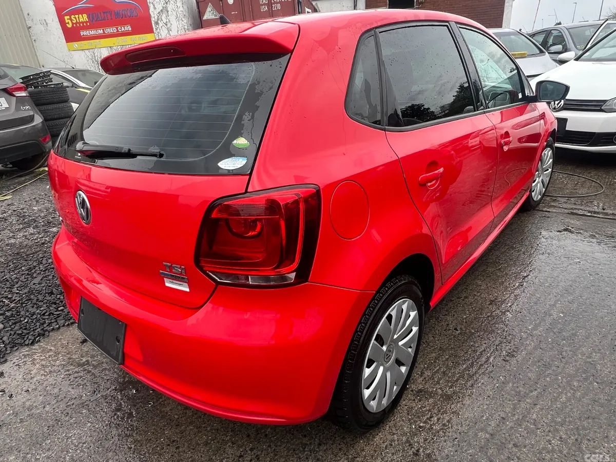 Volkswagen Polo Hatchback, Petrol, 2013, Red