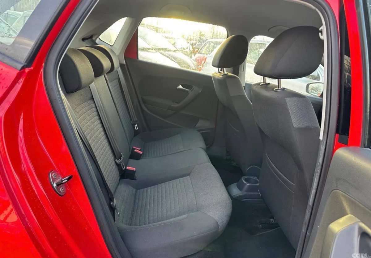 Volkswagen Polo Hatchback, Petrol, 2013, Red