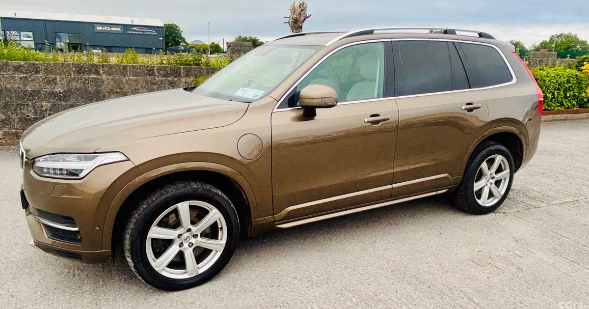 Volvo XC90 SUV, Petrol Plug-in Hybrid, 2016, Bronze