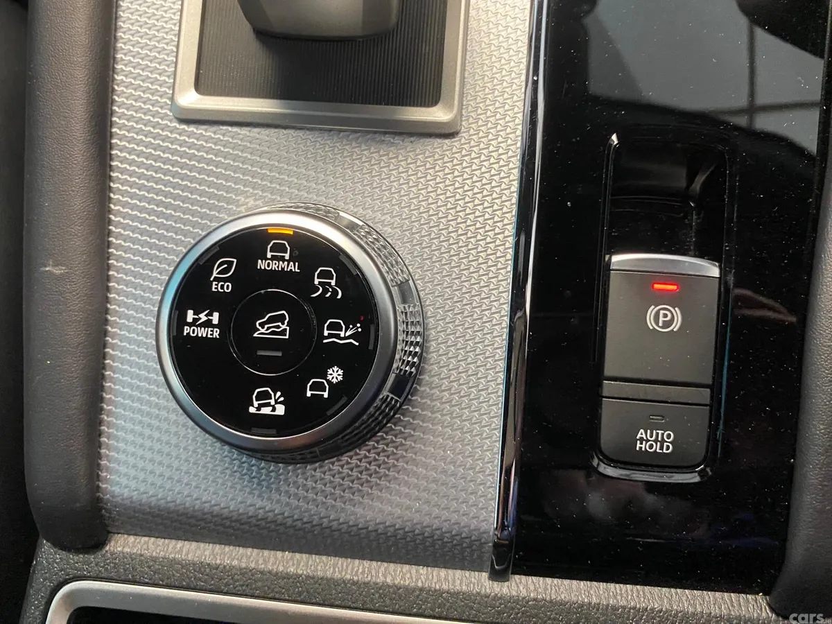 Mitsubishi Outlander SUV, Petrol Plug-in Hybrid, 2022, Blue