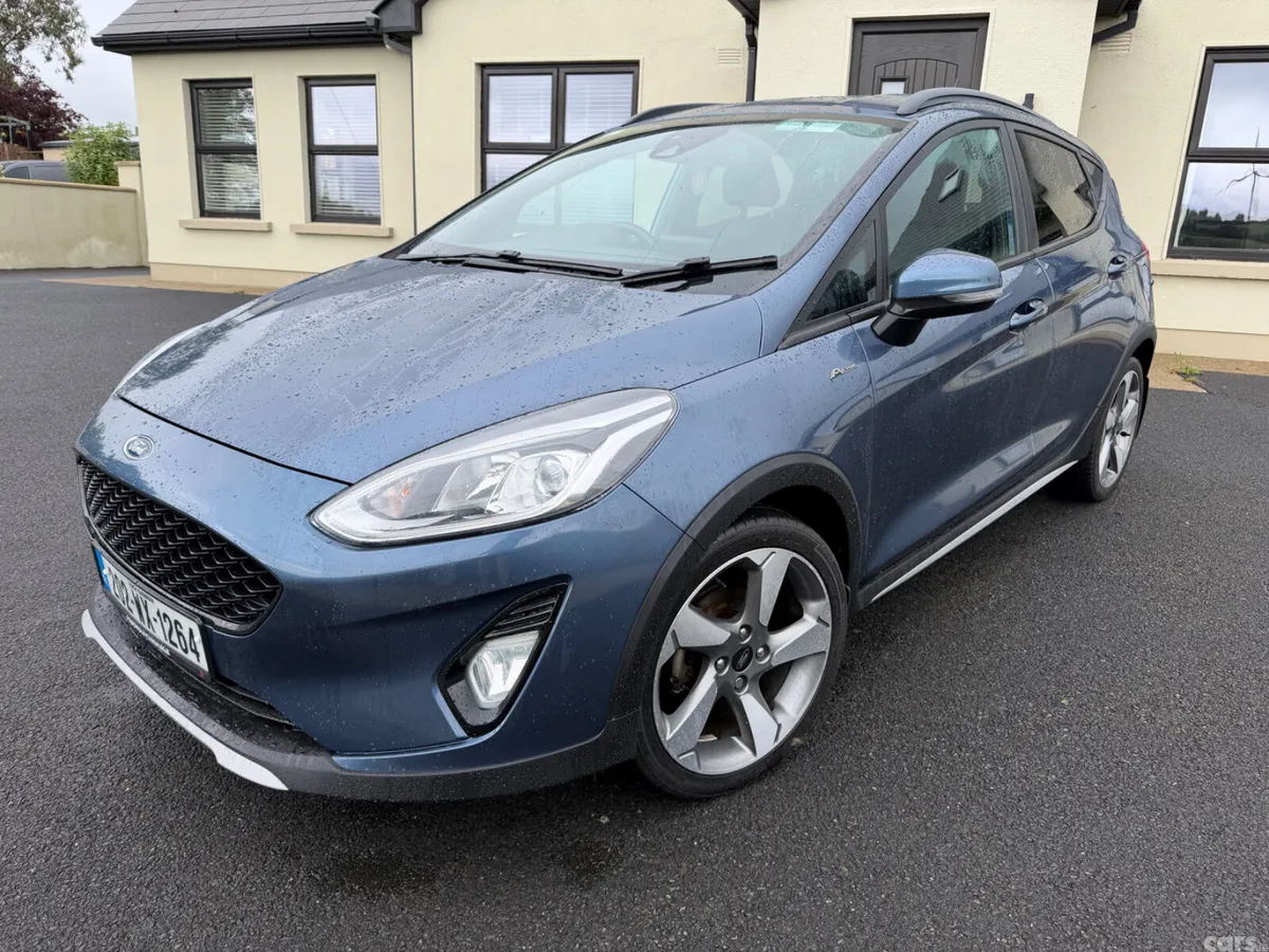 Ford Fiesta Hatchback, Petrol, 2020, Blue