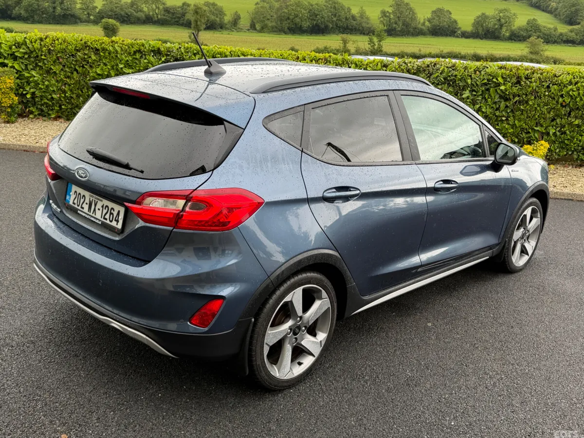 Ford Fiesta Hatchback, Petrol, 2020, Blue