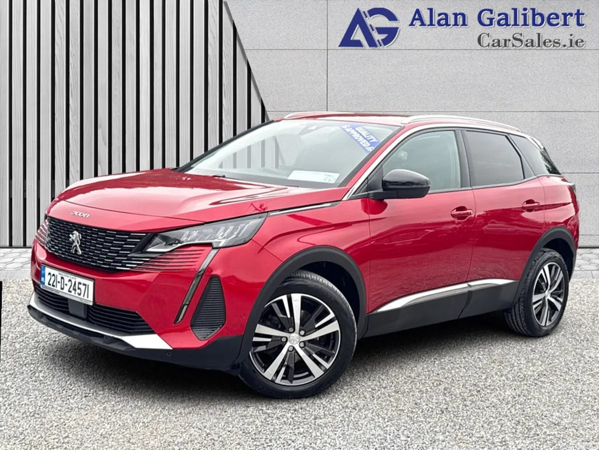 Peugeot 3008 MPV, Petrol, 2022, Red