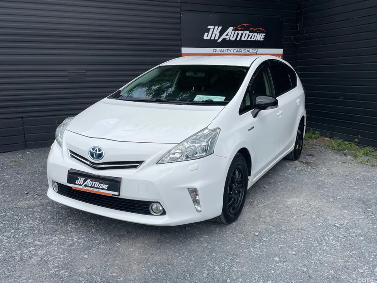 Toyota Prius MPV, Petrol Hybrid, 2012, White