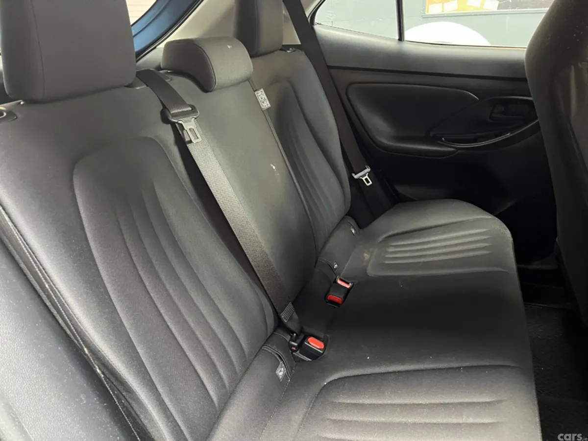 Toyota Yaris Cross SUV, Petrol, 2021, Blue