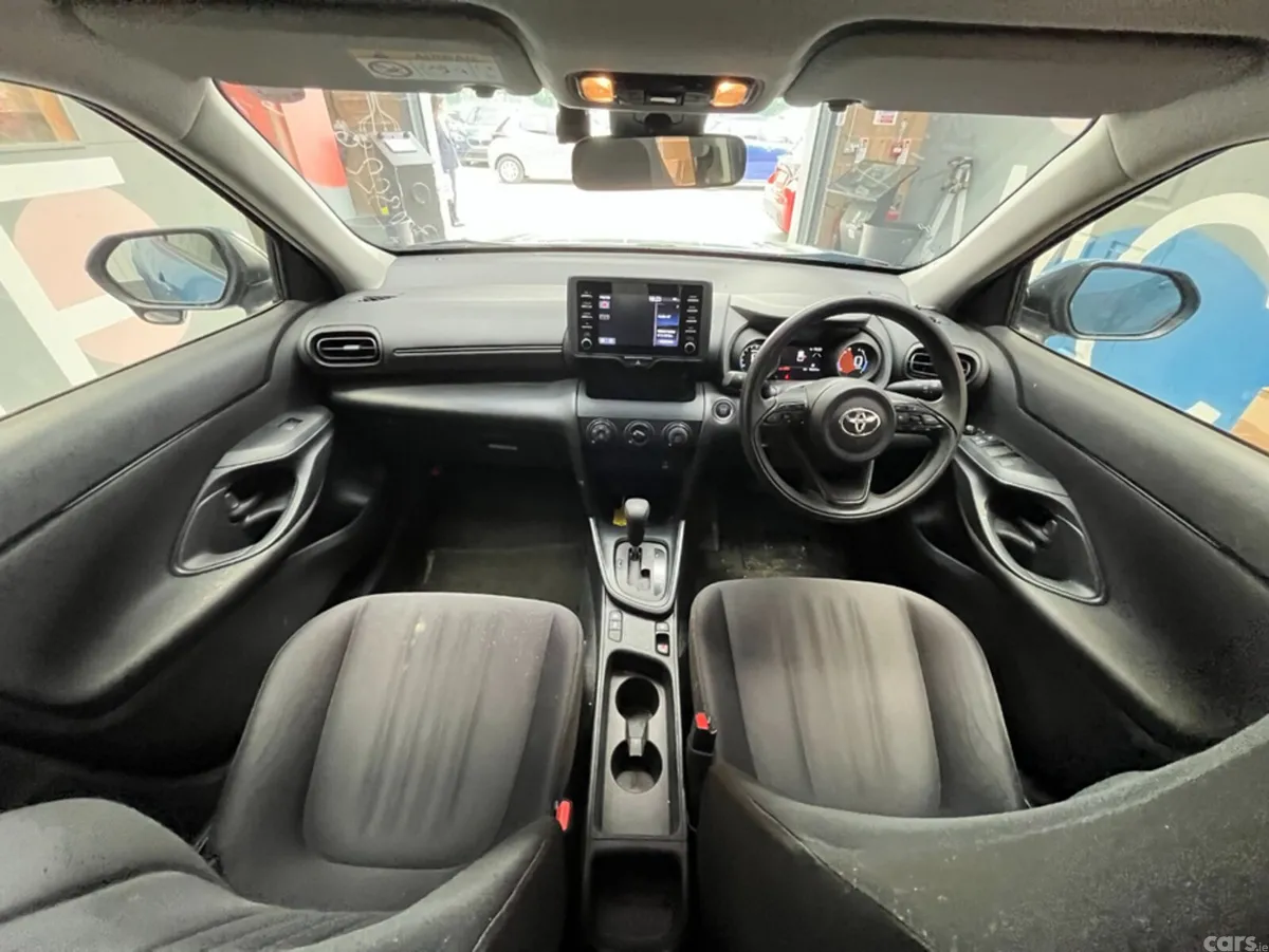 Toyota Yaris Cross SUV, Petrol, 2021, Blue