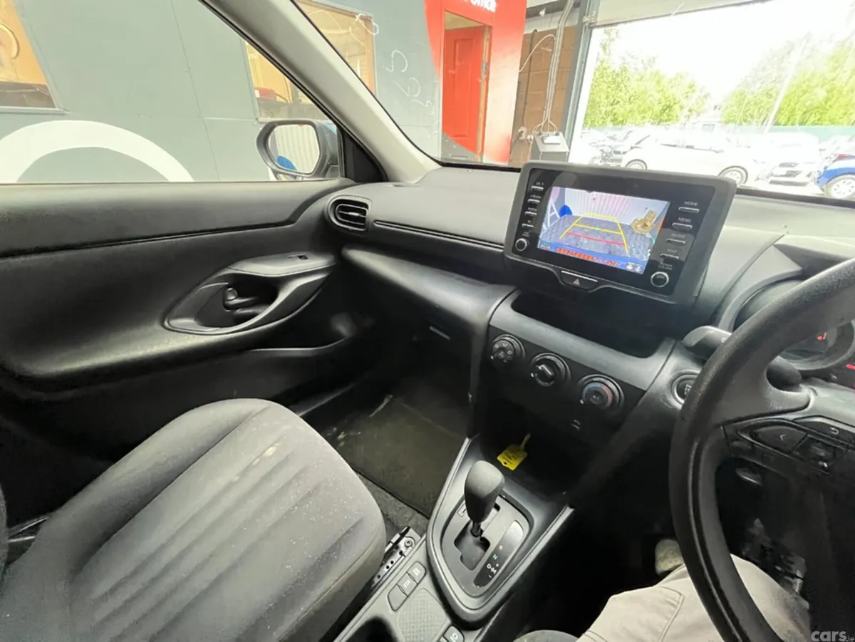 Toyota Yaris Cross SUV, Petrol, 2021, Blue