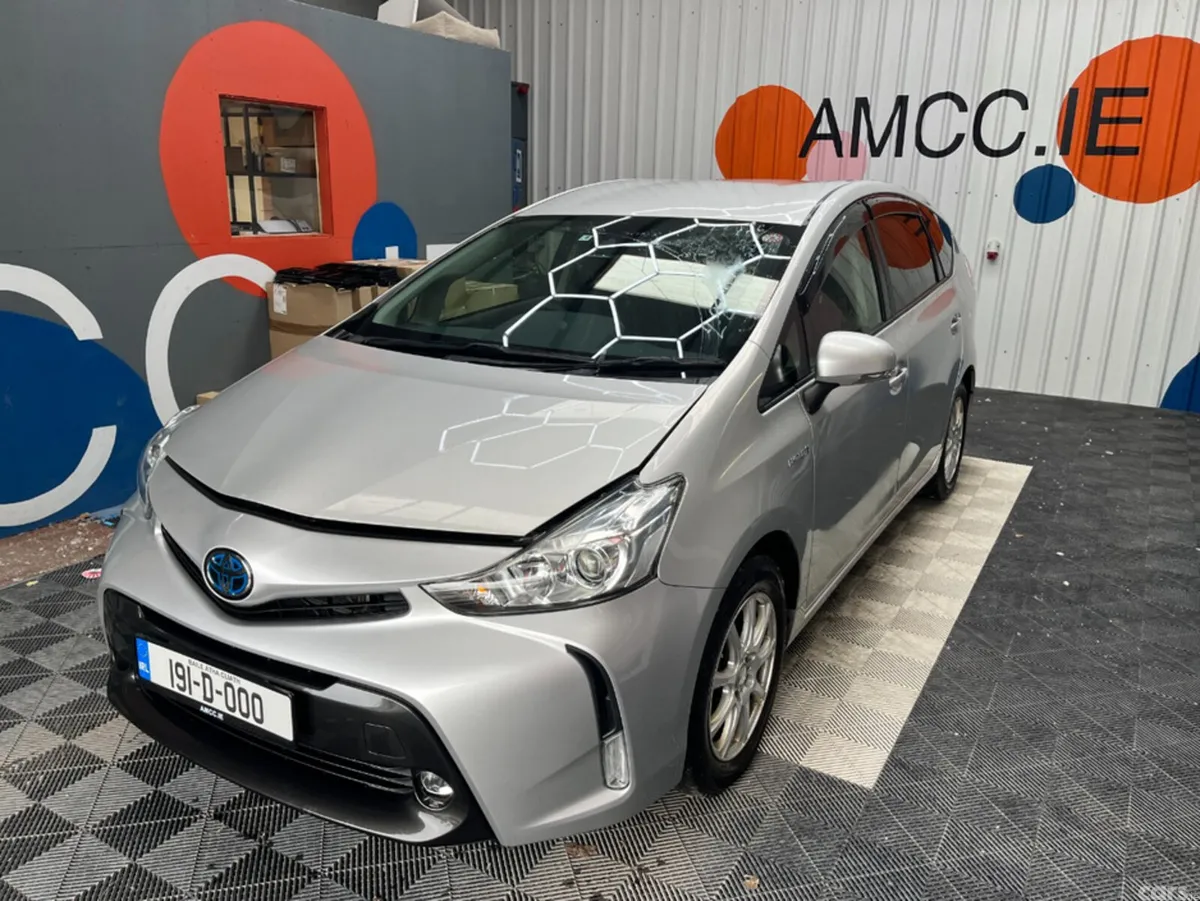 Toyota Prius MPV, Petrol Hybrid, 2019, Silver