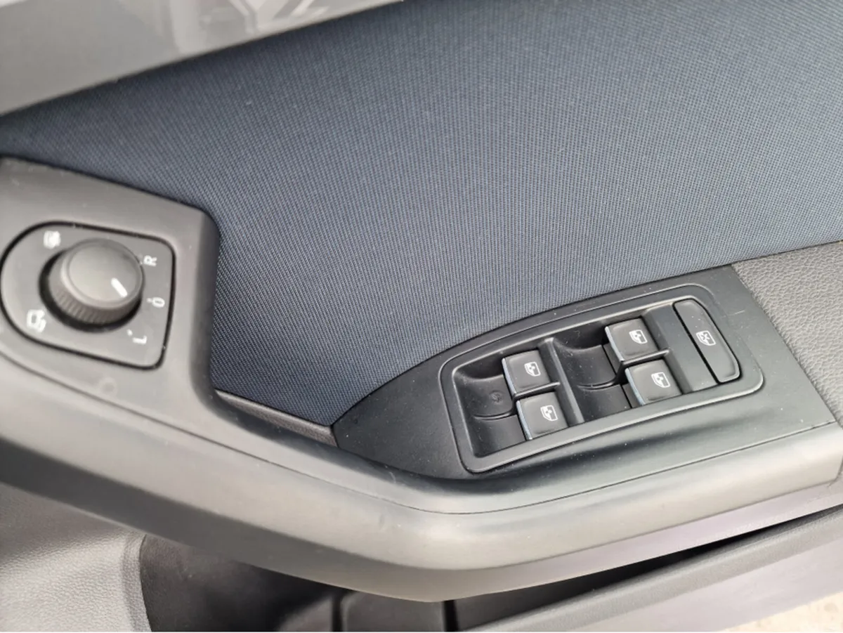 SEAT Ateca Hatchback, Diesel, 2017, White
