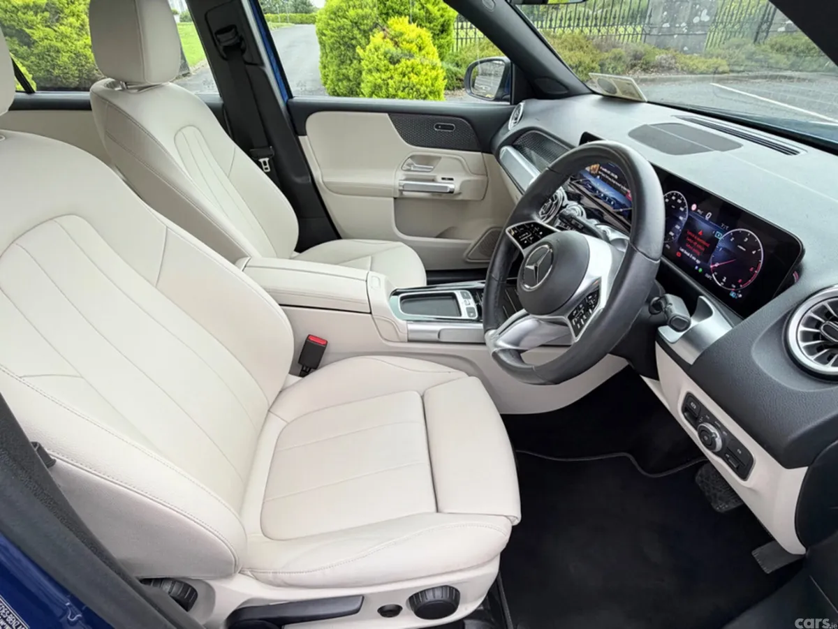 Mercedes-Benz GLB SUV, Diesel, 2024, Blue