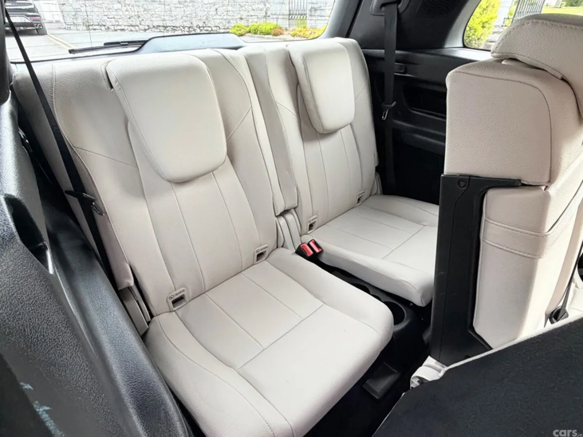 Mercedes-Benz GLB SUV, Diesel, 2024, Blue