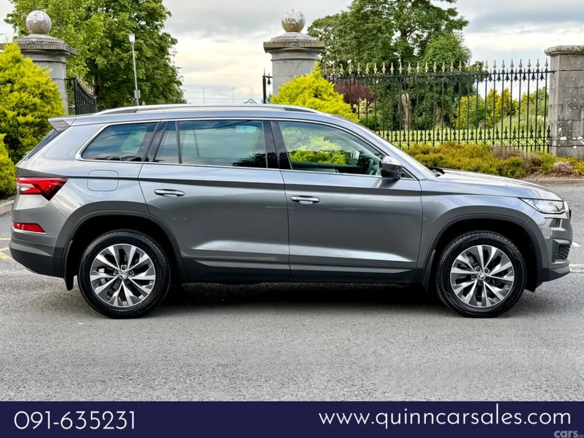 Skoda Kodiaq SUV, Diesel, 2023, Grey