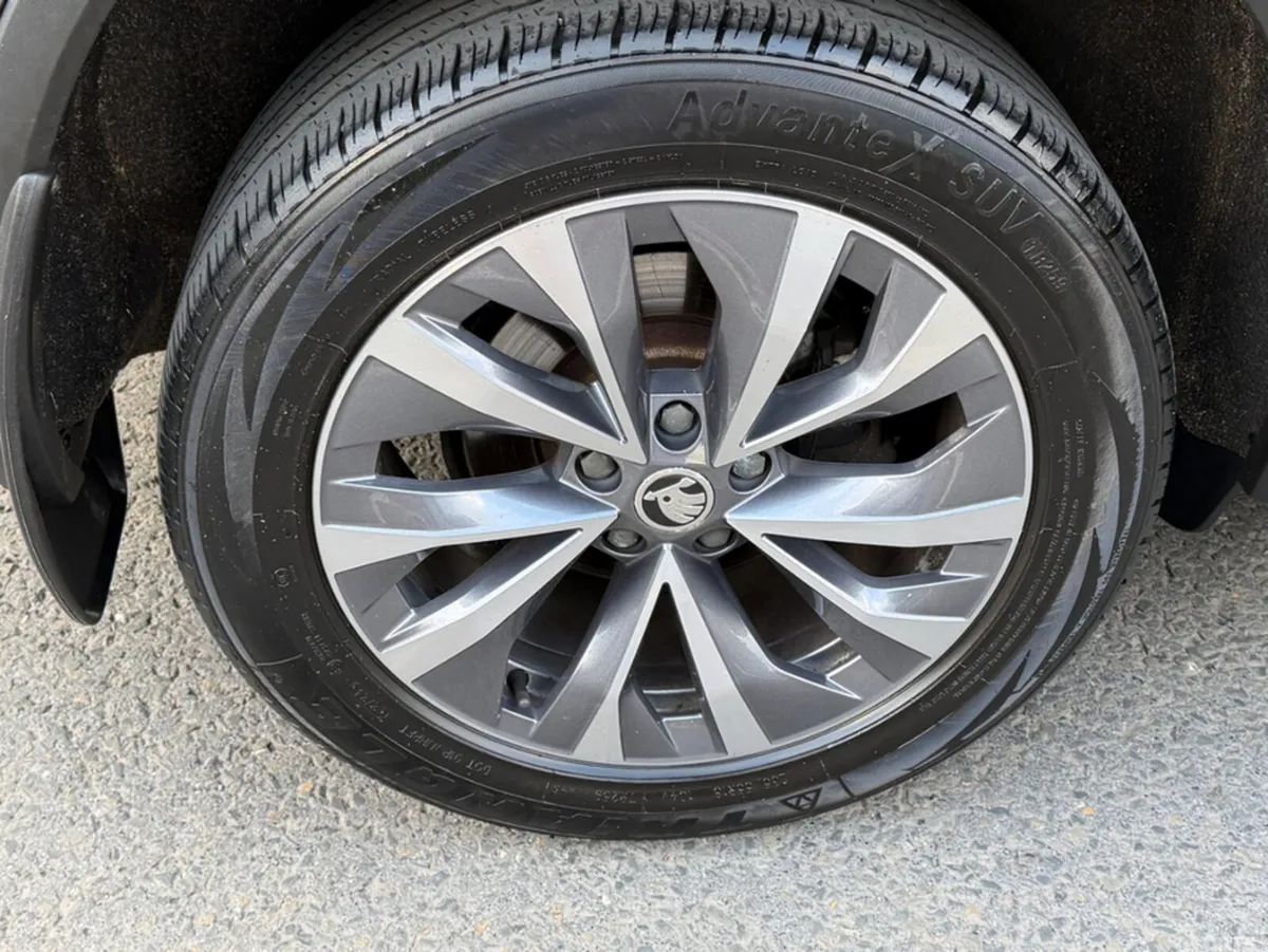 Skoda Kodiaq SUV, Diesel, 2023, Grey