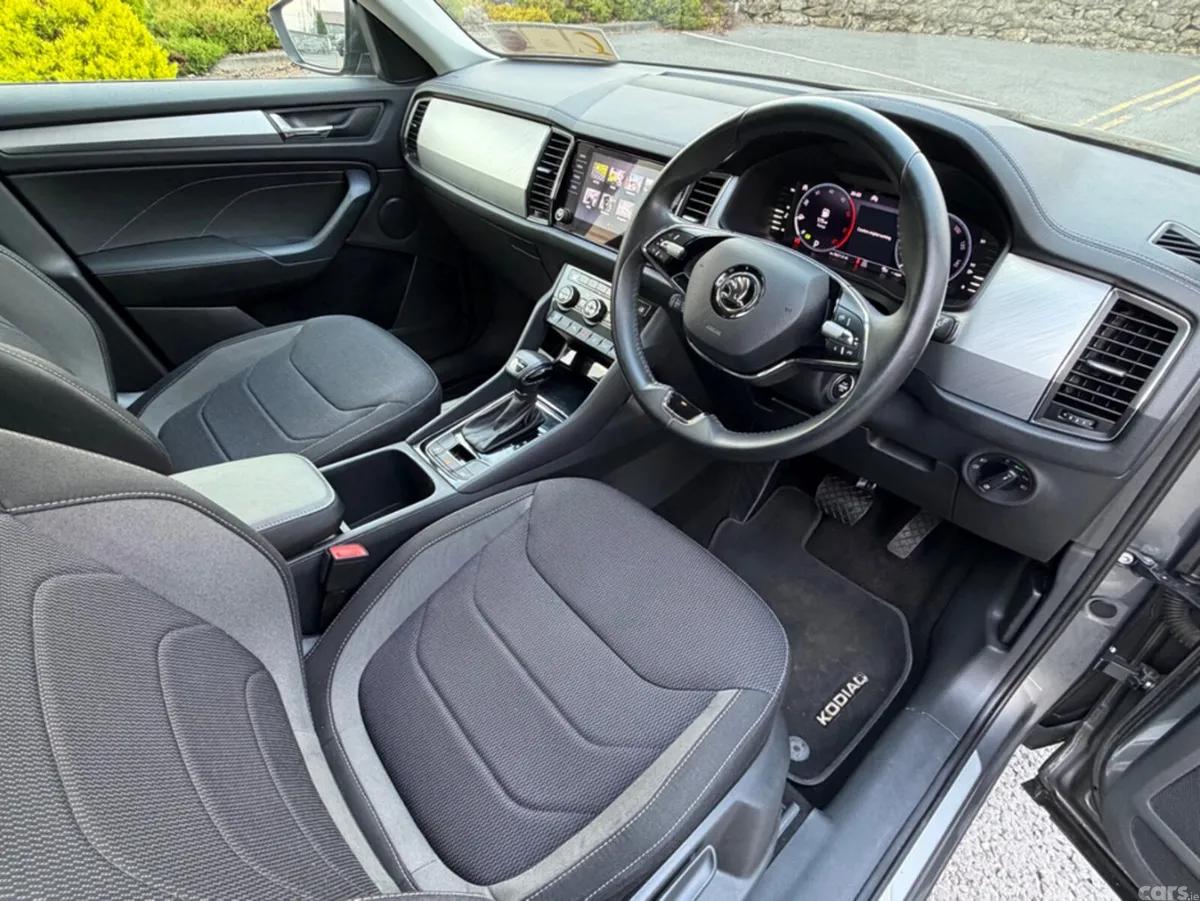 Skoda Kodiaq SUV, Diesel, 2023, Grey