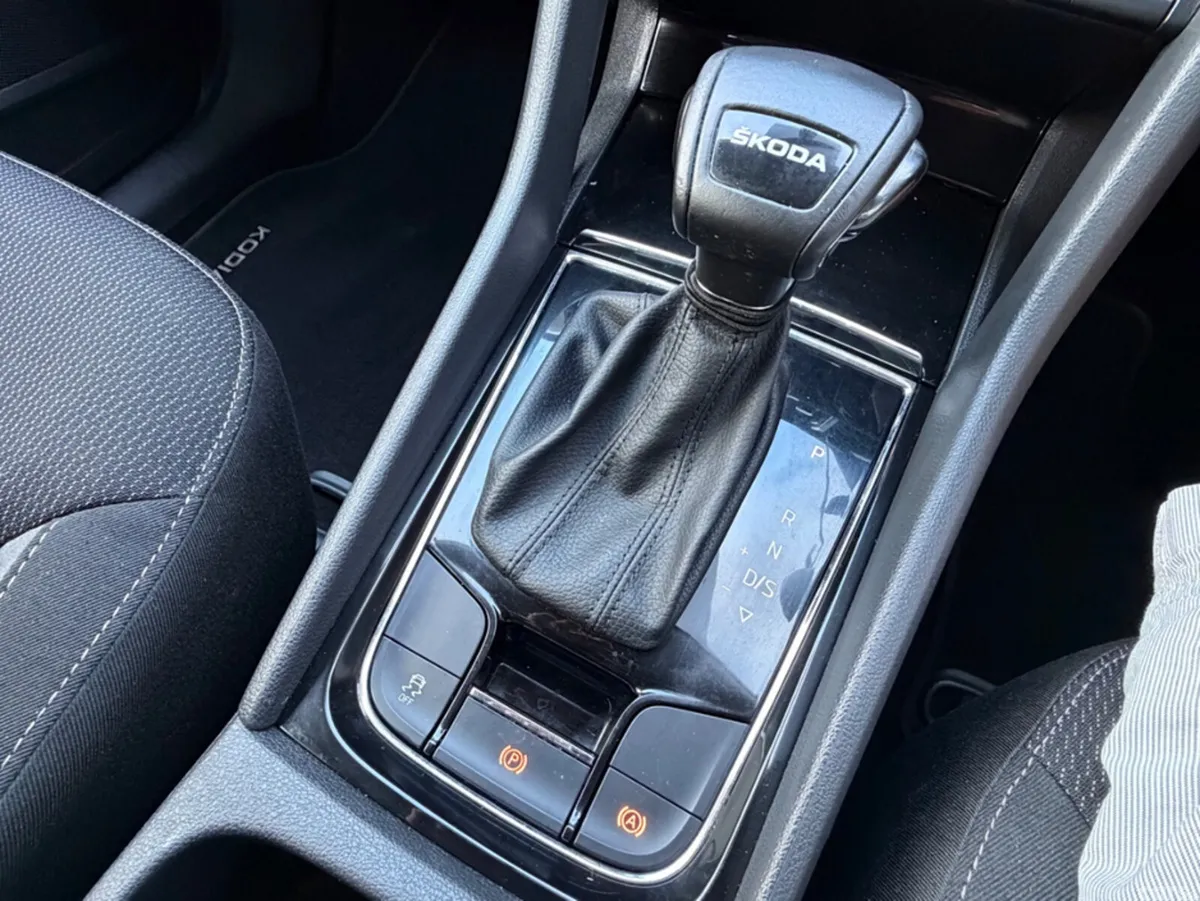 Skoda Kodiaq SUV, Diesel, 2023, Grey