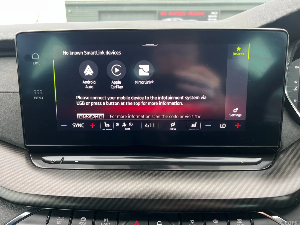 Skoda Octavia Hatchback, Diesel, 2023, Grey