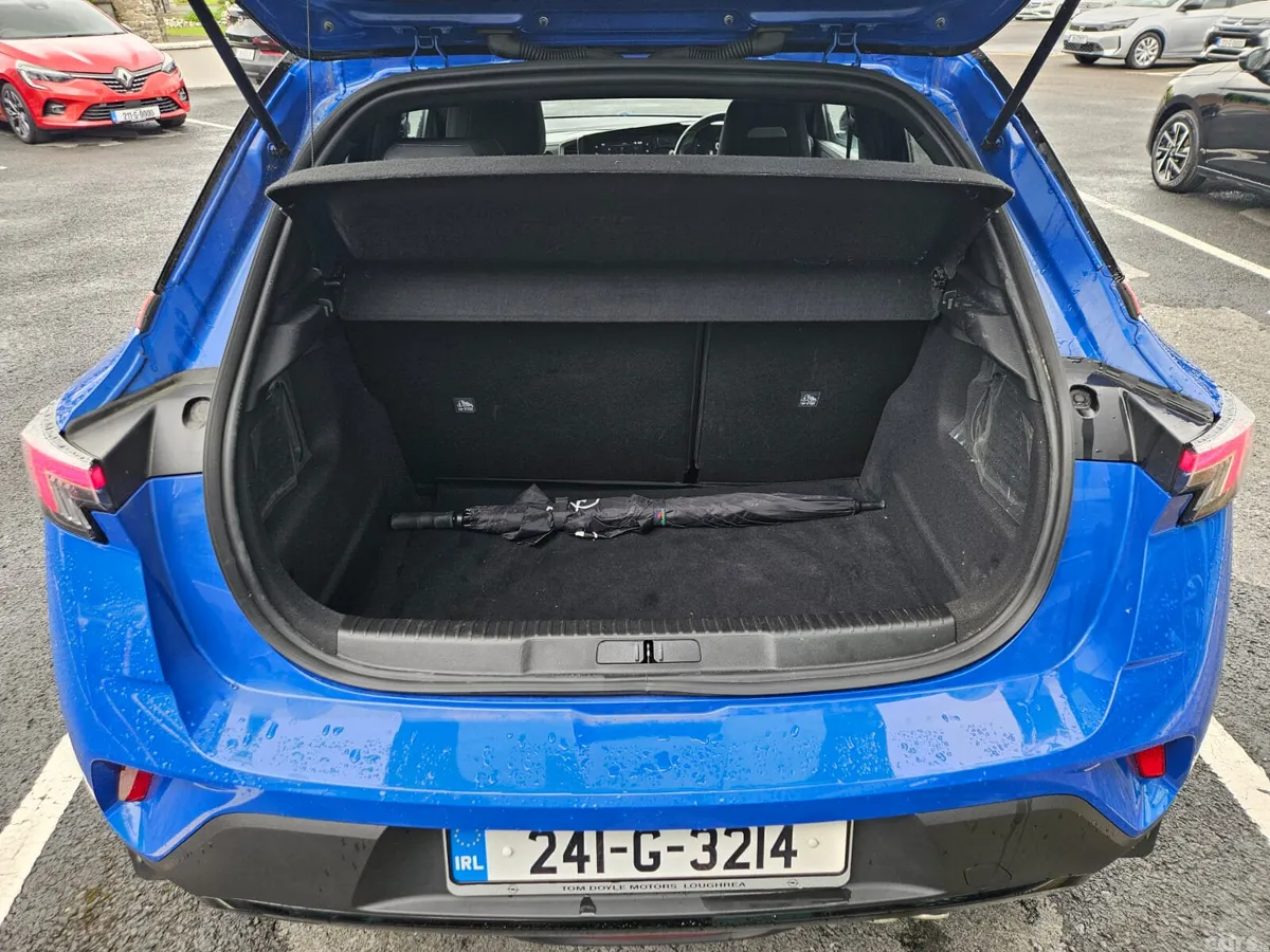 Opel Mokka SUV, Petrol, 2024, Blue