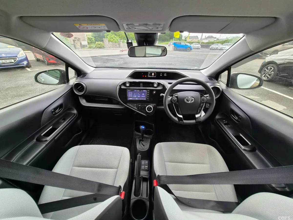 Toyota Aqua Hatchback, Petrol Hybrid, 2019, Silver