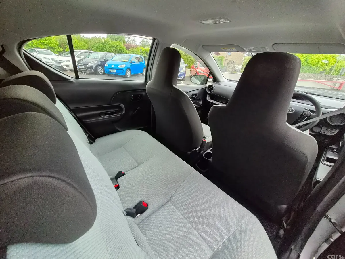 Toyota Aqua Hatchback, Petrol Hybrid, 2019, Silver